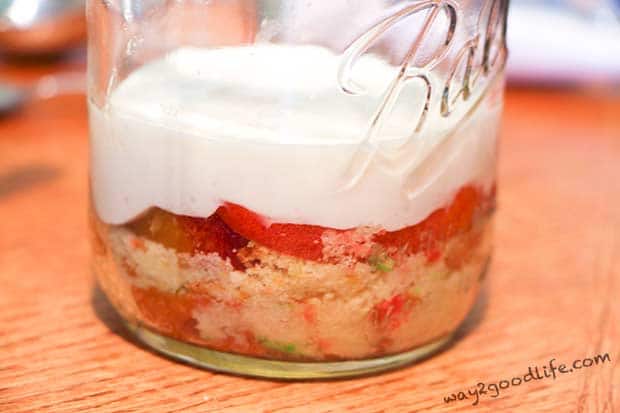 Playdate Dessert jars are very easy to make and they are delicious
