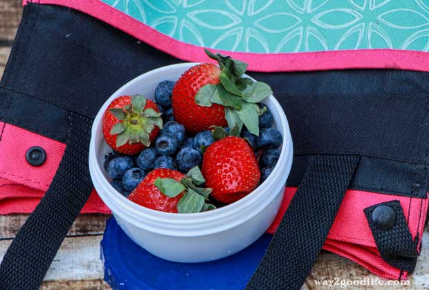 7 Brain Boosting Breakfasts for School Success - berries