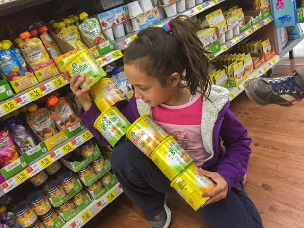 gerber-beanies-dropping-bottles