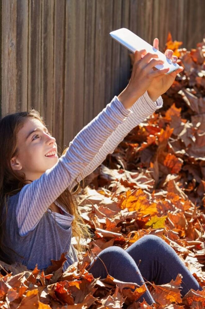 Tween girl takes selfie