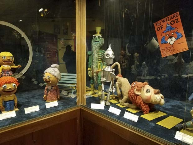 Mason City Charles H MacNider Art Museum puppets of Bil Baird