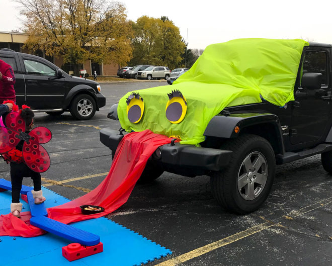 Underwater Homemade Halloween Costumes + Trunk or Treat Ideas