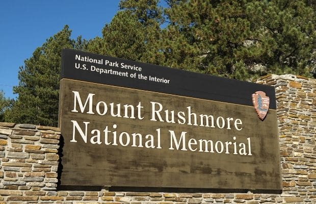 25 Places to Celebrate Presidents in the Midwest - Mount Rushmore